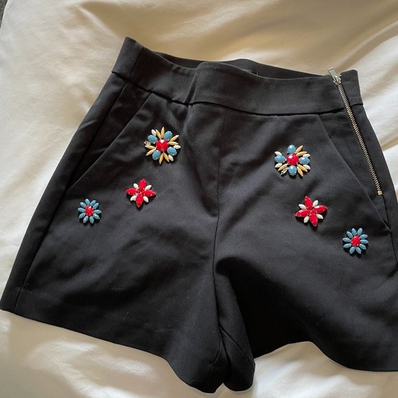 ZARA High Waist Shorts w embellishment - Picture 1 of 2